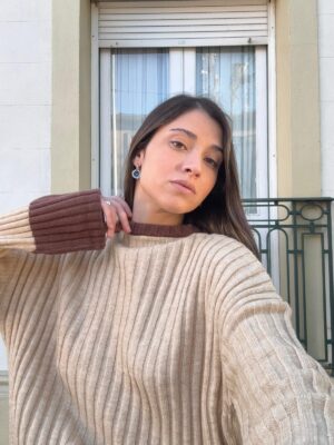 Sweater Mander