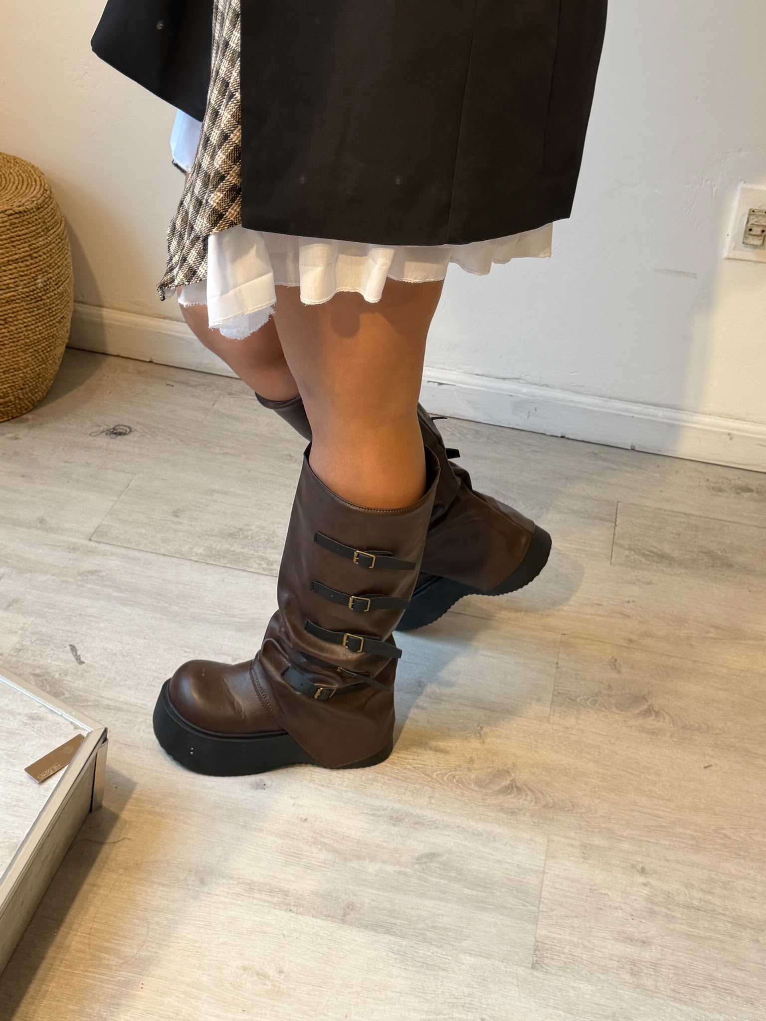 Bota Hassel - Choco - Imagen 4